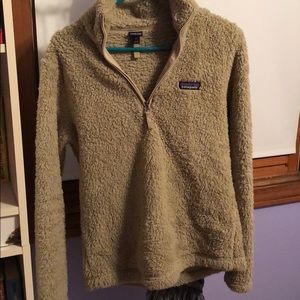 Small Patagonia Sherpa quarter zip